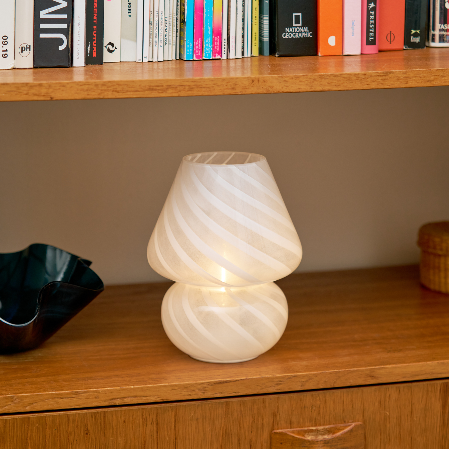 Portable Hand-Blown Glass Mushroom Lamp