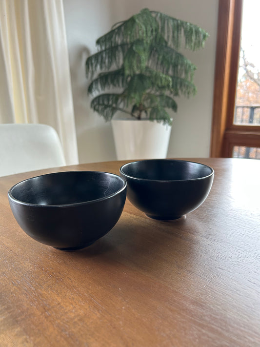Matte Black Ceramic Bowl (1 bowl)