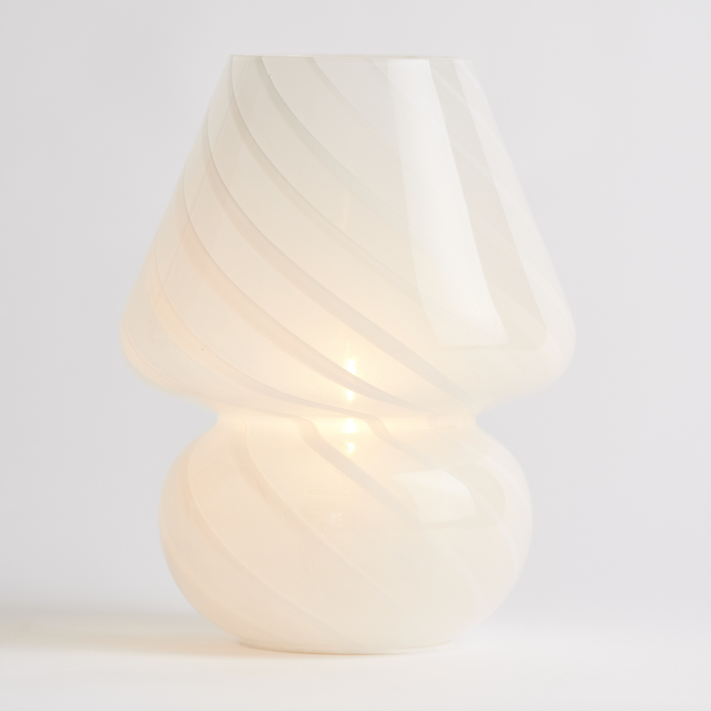 Portable Hand-Blown Glass Mushroom Lamp
